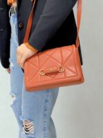 Bolsa Transversal Modare com Detalhe Matelassê - Imagem 2
